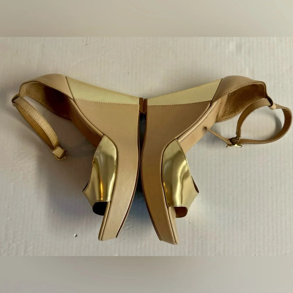 Gold Italian Sesto Meucci Glam platform ankle strap leather heels.Size 9